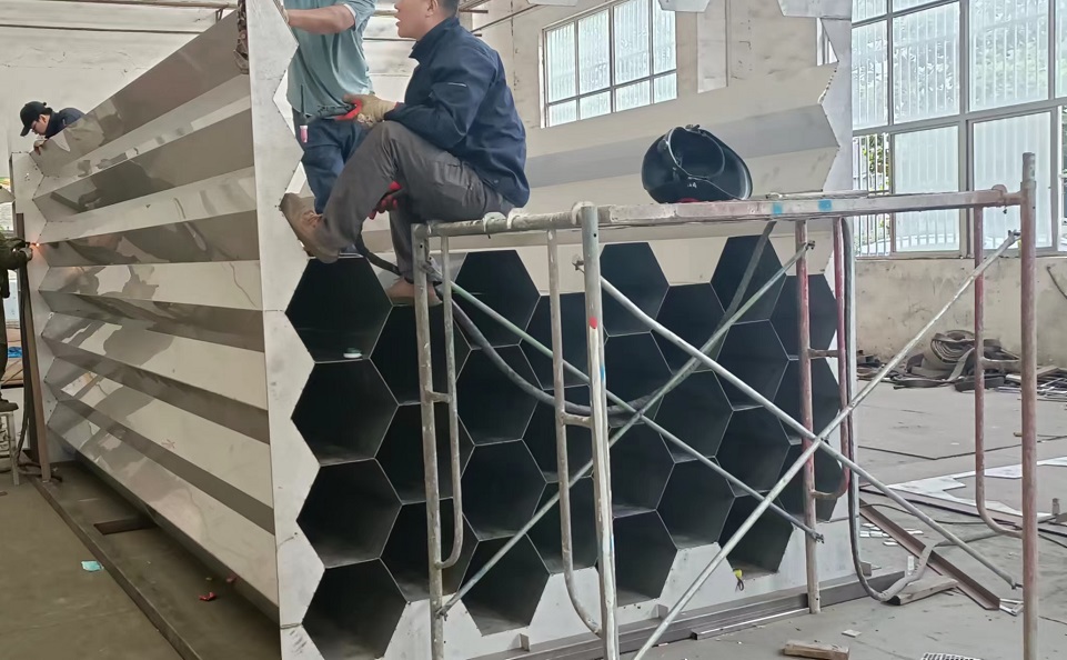 1694157983118786.jpg 陽極管加工.jpg