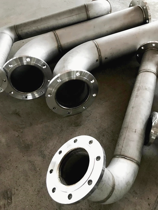 不銹鋼管道在化學(xué)品儲(chǔ)存和輸送中的作用