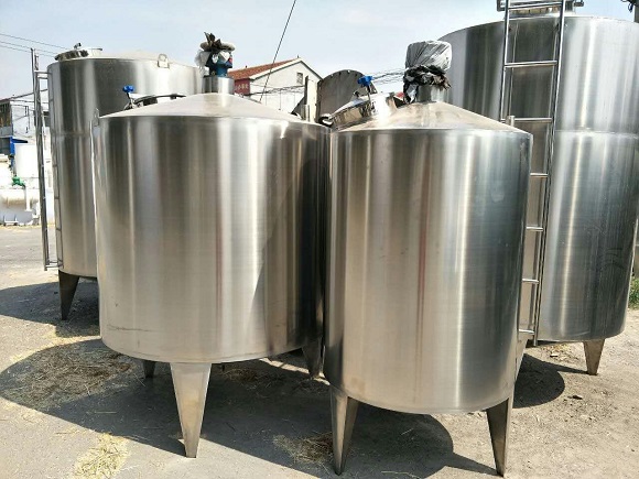 不銹鋼儲罐的高溫和低溫適應(yīng)性