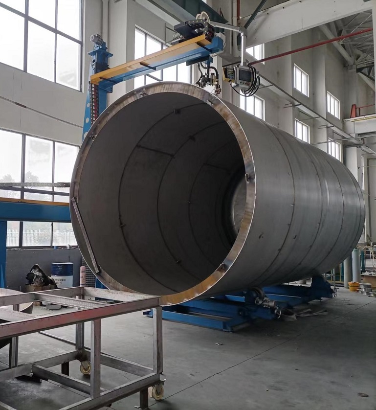 不銹鋼熔煉坩堝的介紹和功能