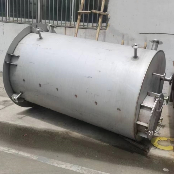 怎樣選擇和設(shè)計(jì)高效的不銹鋼儲(chǔ)罐