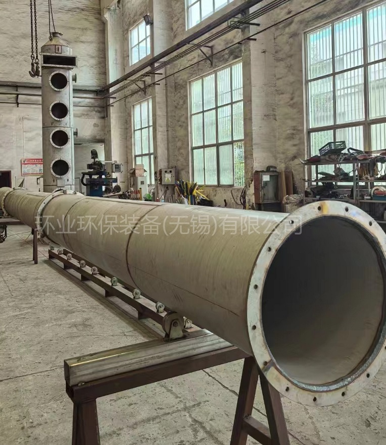 不銹鋼工業(yè)煙囪vs傳統(tǒng)煙囪的5大性能對(duì)比