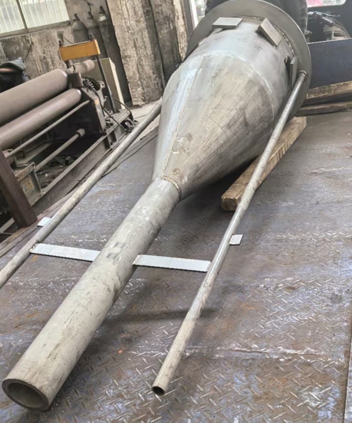 旋風(fēng)分離器對(duì)鋰電材料車間納米粉塵的處理