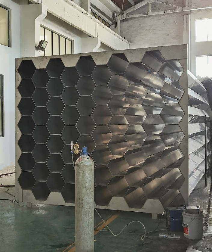 濕電配件不銹鋼陽(yáng)極管的結(jié)構(gòu)和材料